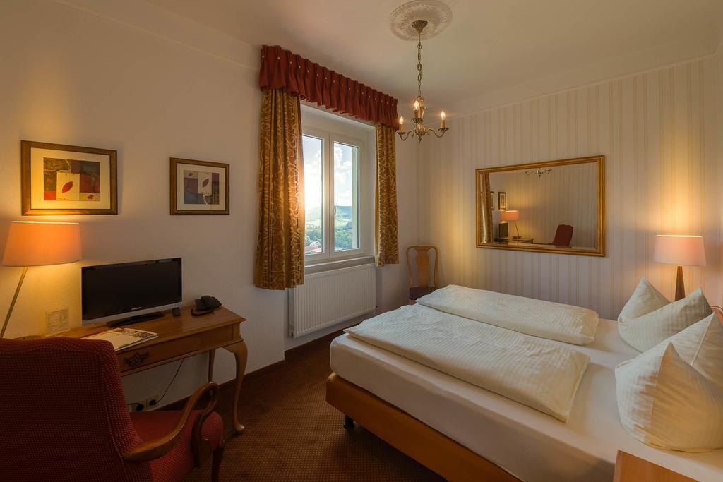 Flair Hotel Villa Ilske Bad Kosen Værelse billede
